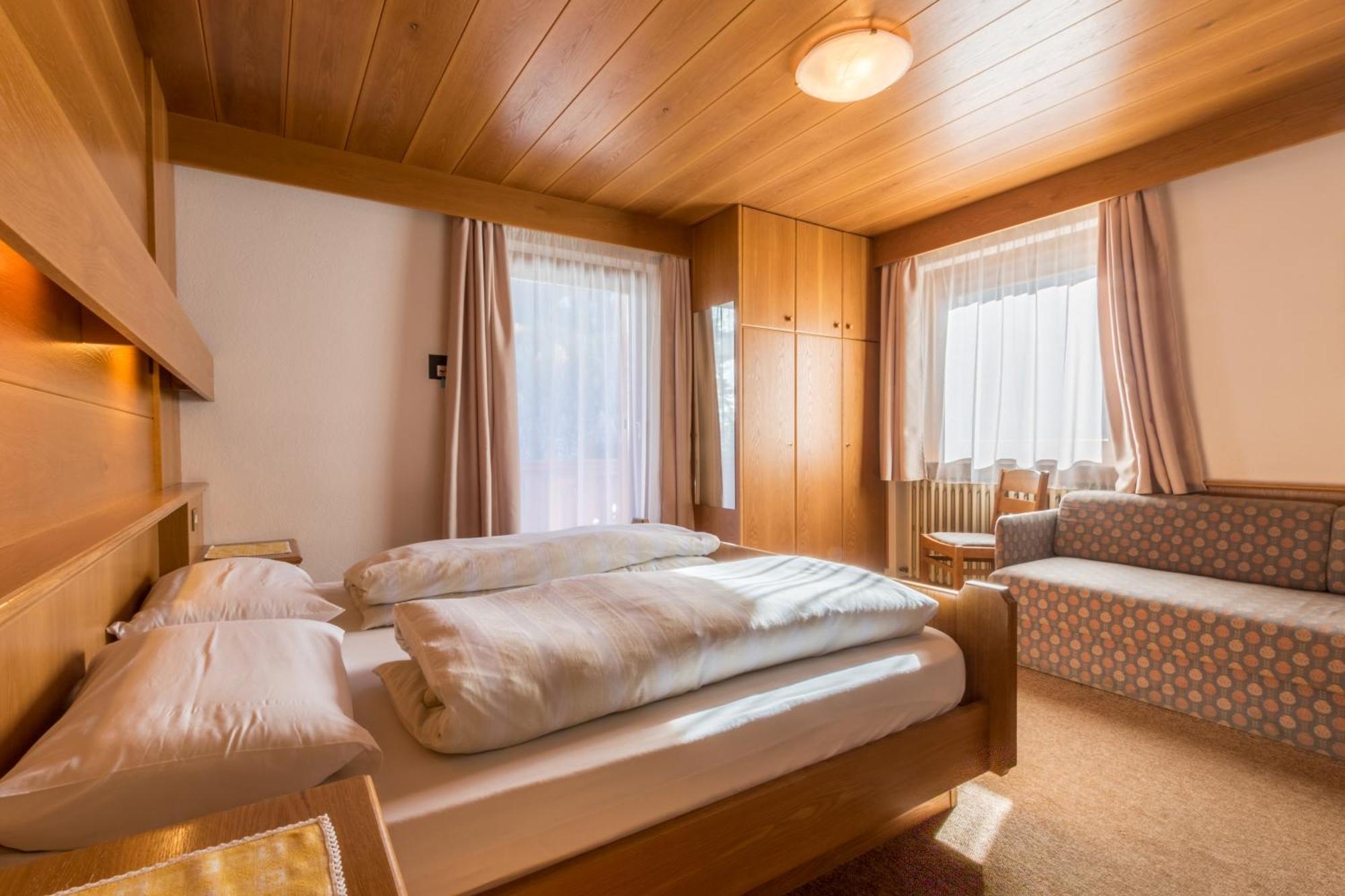 Отель Dolomitdreams Ла Вилла Экстерьер фото